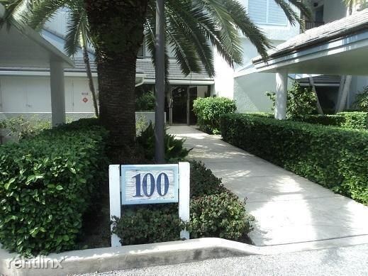 Building Photo - 2 br, 2 bath House - 123 Bay Colony Dr N