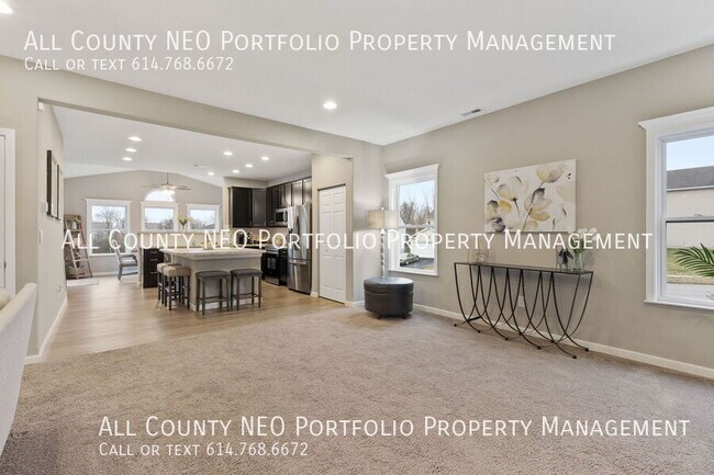 Building Photo - P1481 Channel Pl