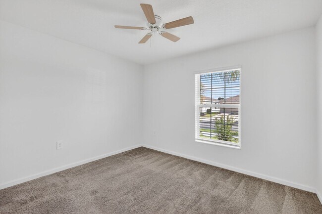 Building Photo - Available Now! Well-Maintained 3BR/2BA in Great Neighborhood