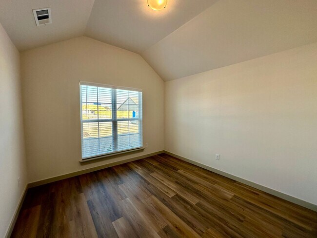 Building Photo - 13507 S 95th E Ave