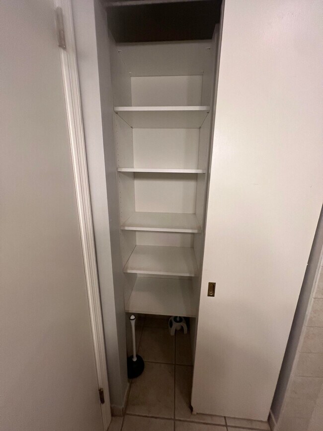 Building Photo - 4019 Winnepeg Way