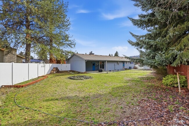 Building Photo - 11721 N Lincoln Ct