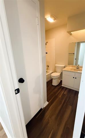 Building Photo - 841 Annapolis Dr