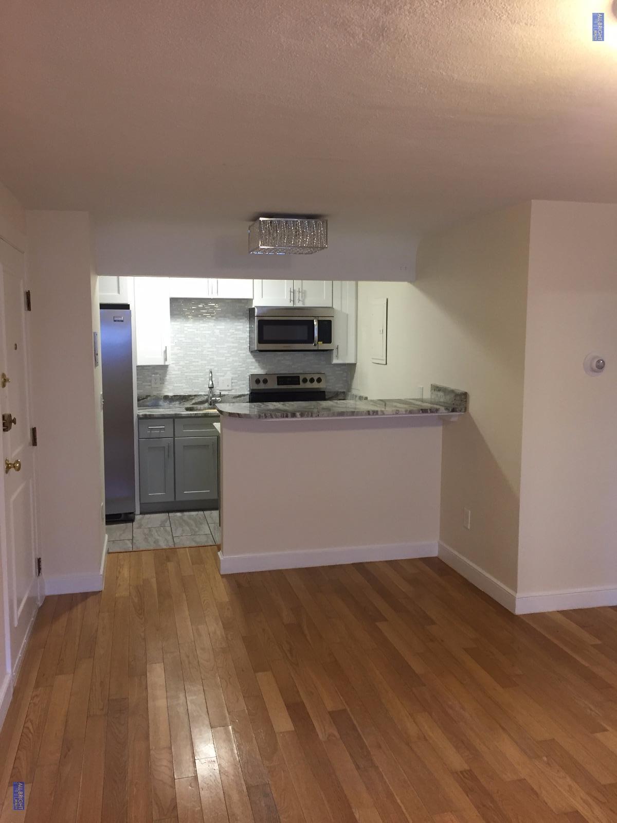 Building Photo - 12 Commonwealth Ct