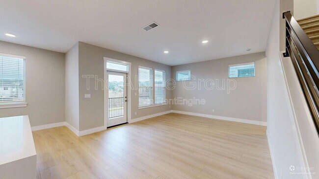 Building Photo - 16505 NW Liberty St