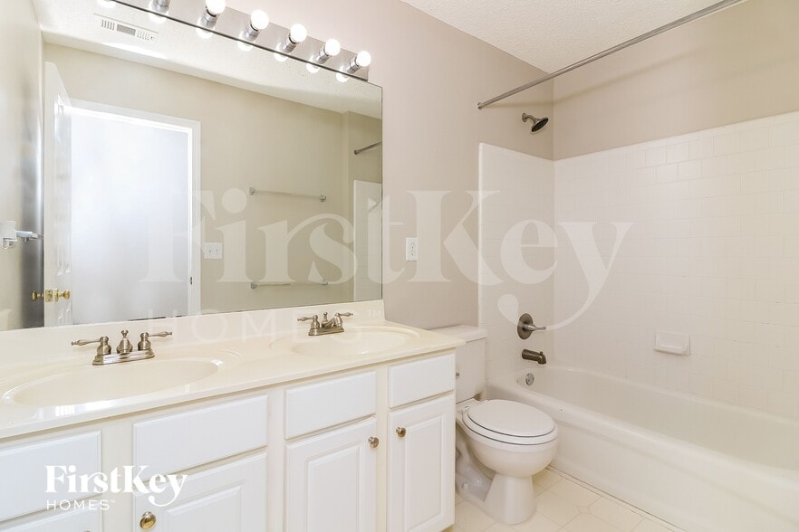 Building Photo - 4143 Glenaire Way NW