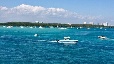 Building Photo - 286 Bal Bay Dr