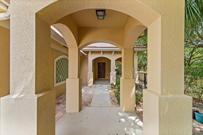 Building Photo - 129 White Wing Ln