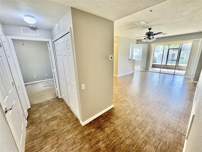 Building Photo - 6462 Cantua Ln