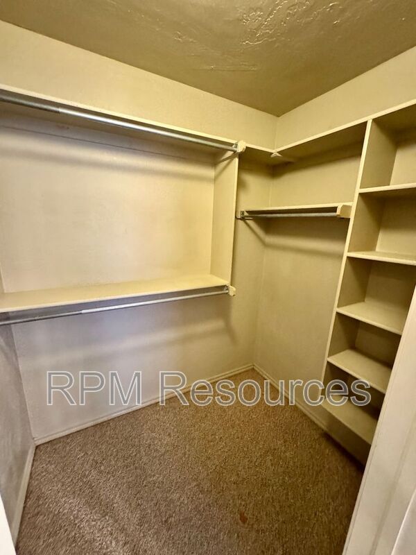 Building Photo - 12524 SW 11th St