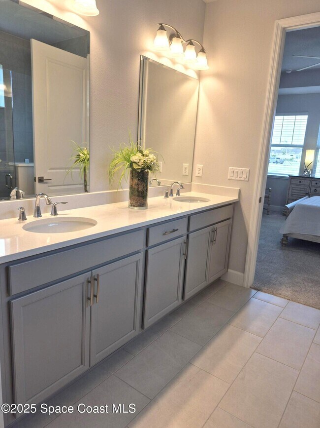 Building Photo - 2779 Pangea Cir
