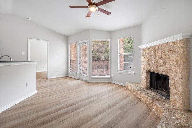 Building Photo - 6804 N Capital of Texas Hwy