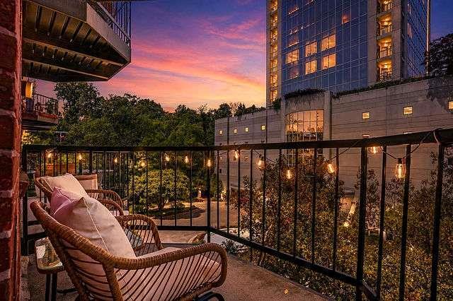 Building Photo - 2840 Peachtree Rd