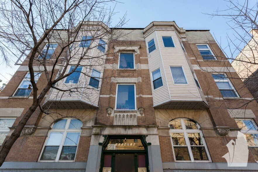 Building Photo - 1114 N Rockwell St