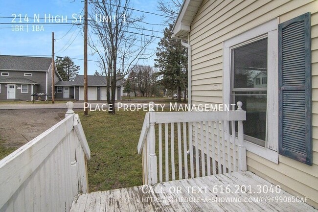 Building Photo - 214 N High St