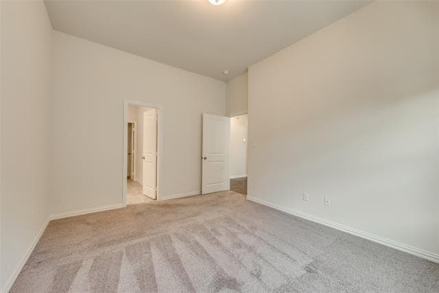 Building Photo - 4135 Wellesley Ave