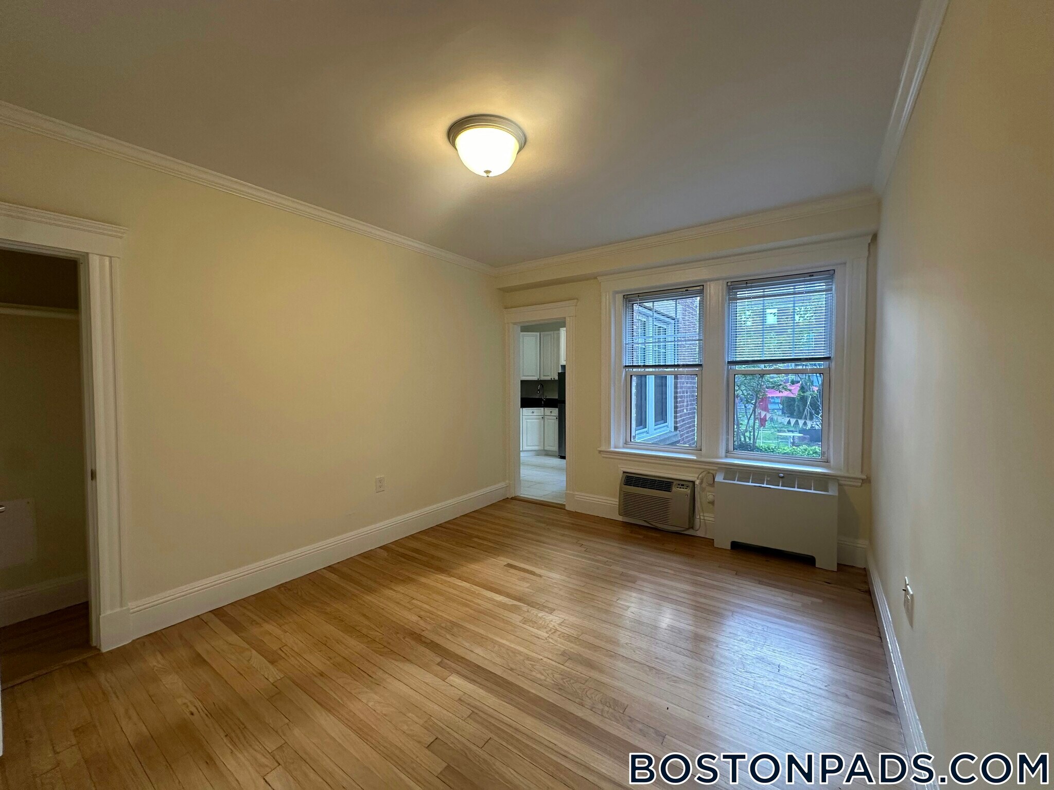 Building Photo - 24 Chauncy St