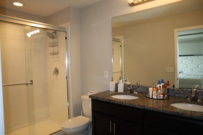 Building Photo - 7022 Grand Elm Dr