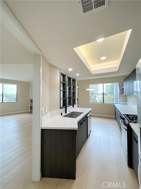 Building Photo - 1663 Veteran Ave