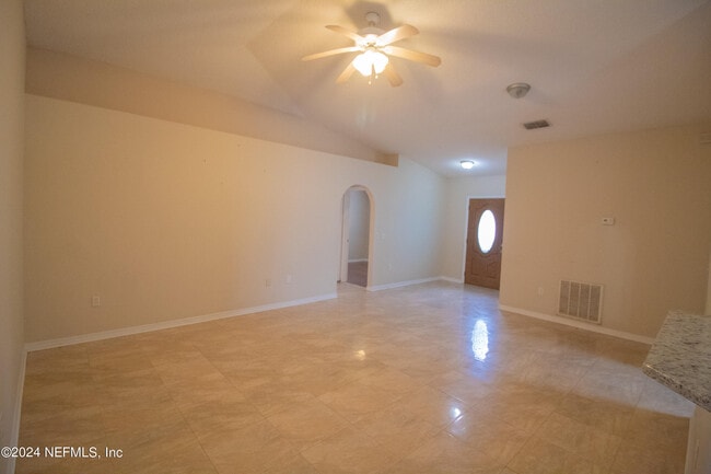 Building Photo - 2675 Lantana Lakes Dr E