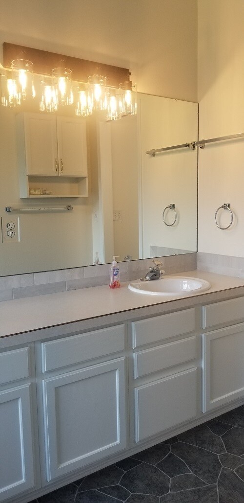 Building Photo - 2231 Water Blossom Ln