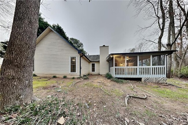 Building Photo - 215 Hersfeld Ct