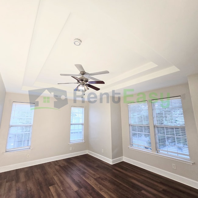 Building Photo - 3023 Bay Shore Ln