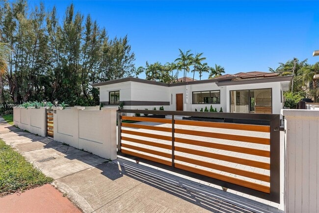 Building Photo - 4144 Alton Rd