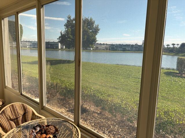 Building Photo - 1015 Cornwall A