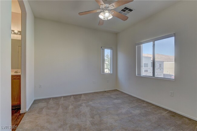 Building Photo - 6170 E Sahara Ave
