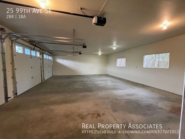 Building Photo - 25 99th Ave SE