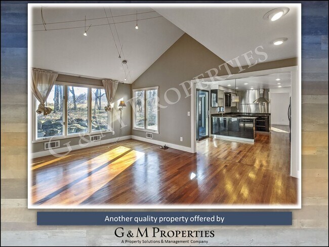 Building Photo - Rarely Available 4-Bedroom House - in Pitt...