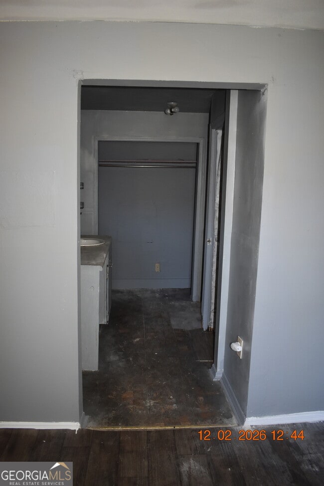 Building Photo - 803 Grosso Ave