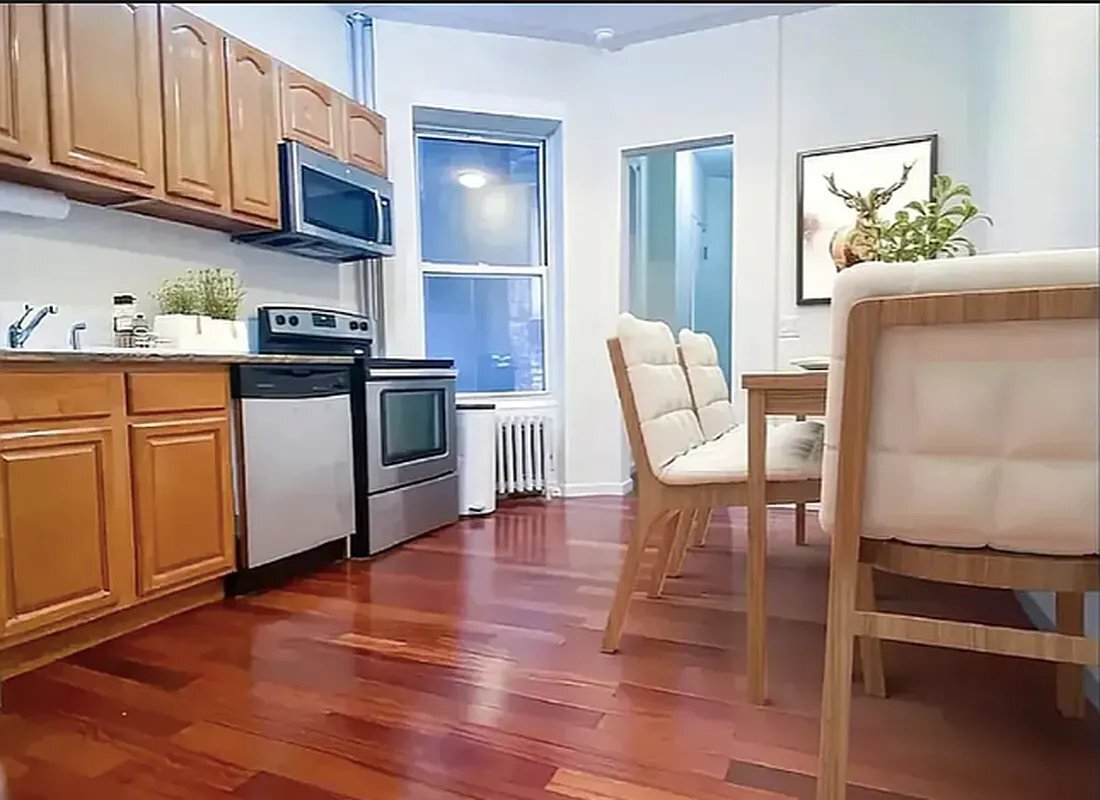 Building Photo - 129 W 56th St