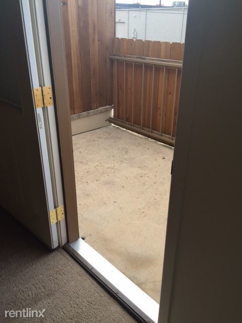 Building Photo - 2315 Jennifer Dr