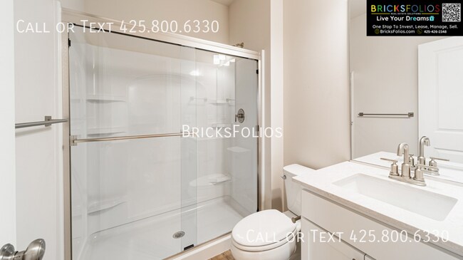 Building Photo - 5227 86th Ave NE