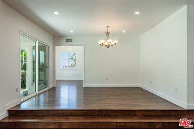 Building Photo - 5412 S Holt Ave