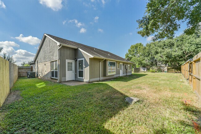 Building Photo - 12502 Miriam Ln