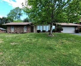 Building Photo - RANCH WITH LARGE LOT IN W. KNOX-CRESTWOOD ...