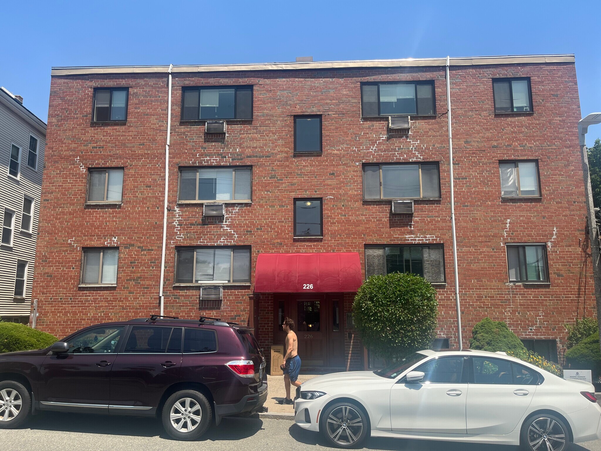 Building Photo - 226 Parker Hill Ave