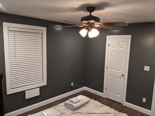 Bedroom - 1672 Lacey Spring Rd