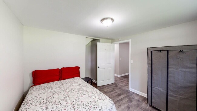 Building Photo - Thomasville Heights Home
