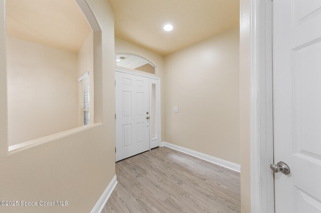 Building Photo - 524 McGuire Blvd