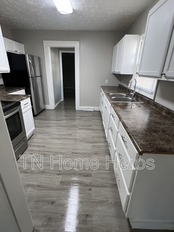 Building Photo - 2813 Boright Pl