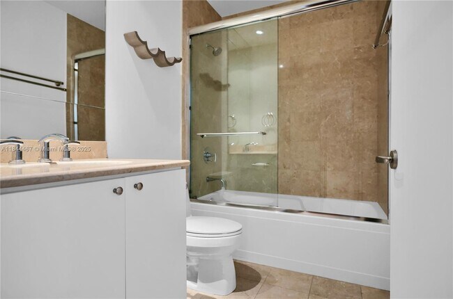 Building Photo - 901 Brickell Key Blvd