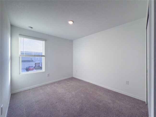 Building Photo - 5060 Spangle Dr