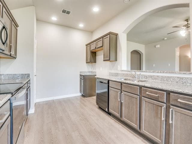 Building Photo - 1525 Portofino Dr