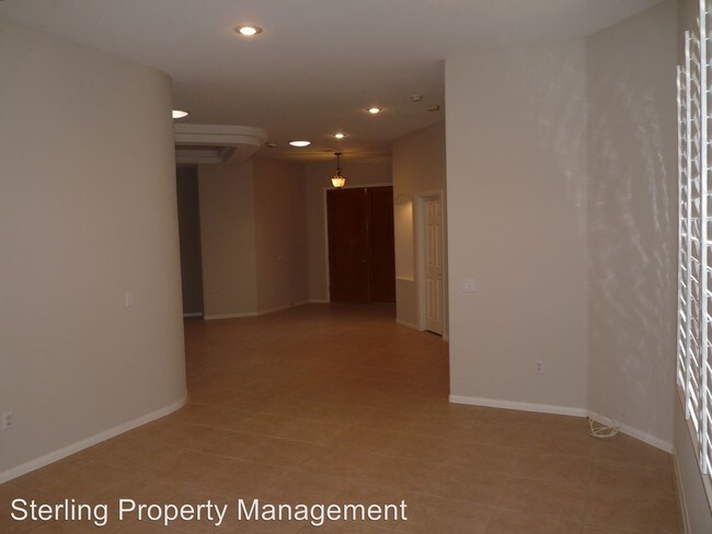 Building Photo - 3460 French Daisy St