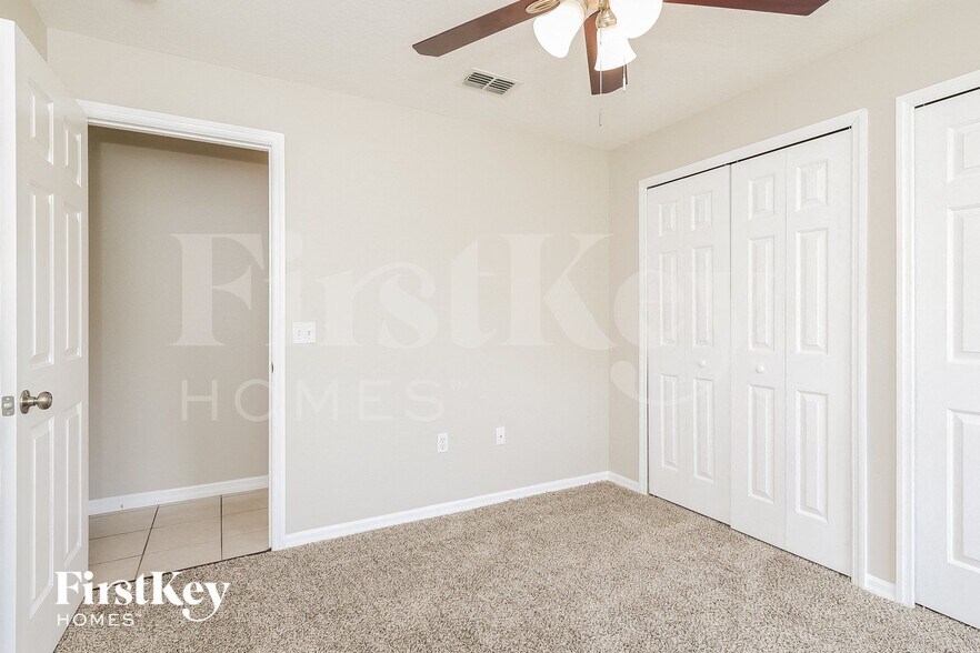 Building Photo - 5345 Harmony Pl