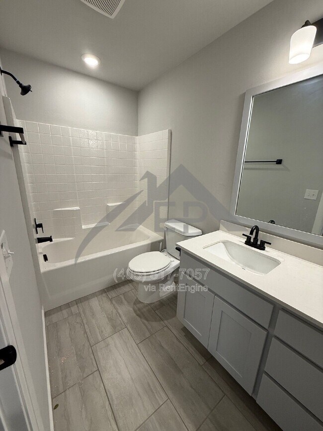 Building Photo - 921 S Appaloosa Ln